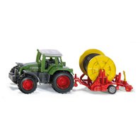 Traktor Fendt se zavlažovací cívkou 1:87