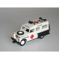 Monti System 35 Unprofor Ambulance 1:35